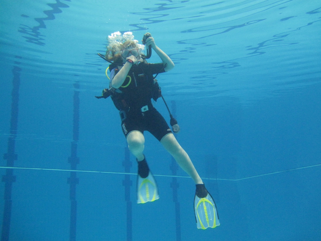 child_diving_brest_t3338111_19