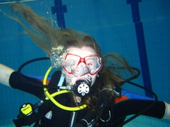 child_diving_brest_t3338111_21