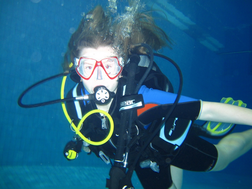 child_diving_brest_t3338111_22